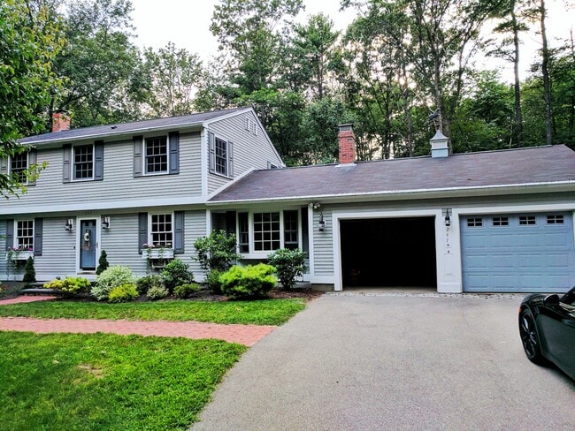 Building Photo - 247 Woodland Rd