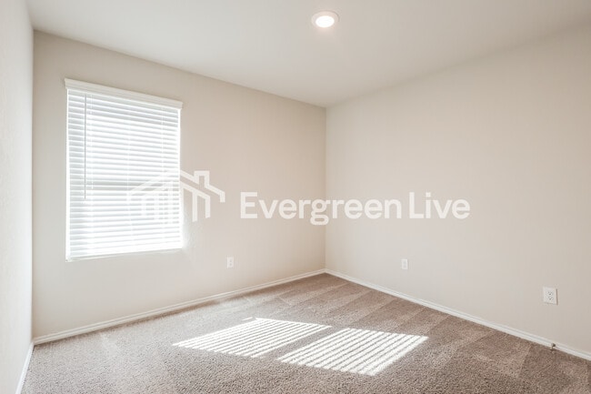 Building Photo - 6419 Pickaxe Way