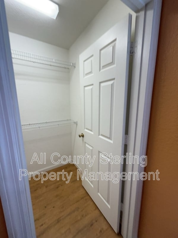 Building Photo - 5052 Hawkstone Dr