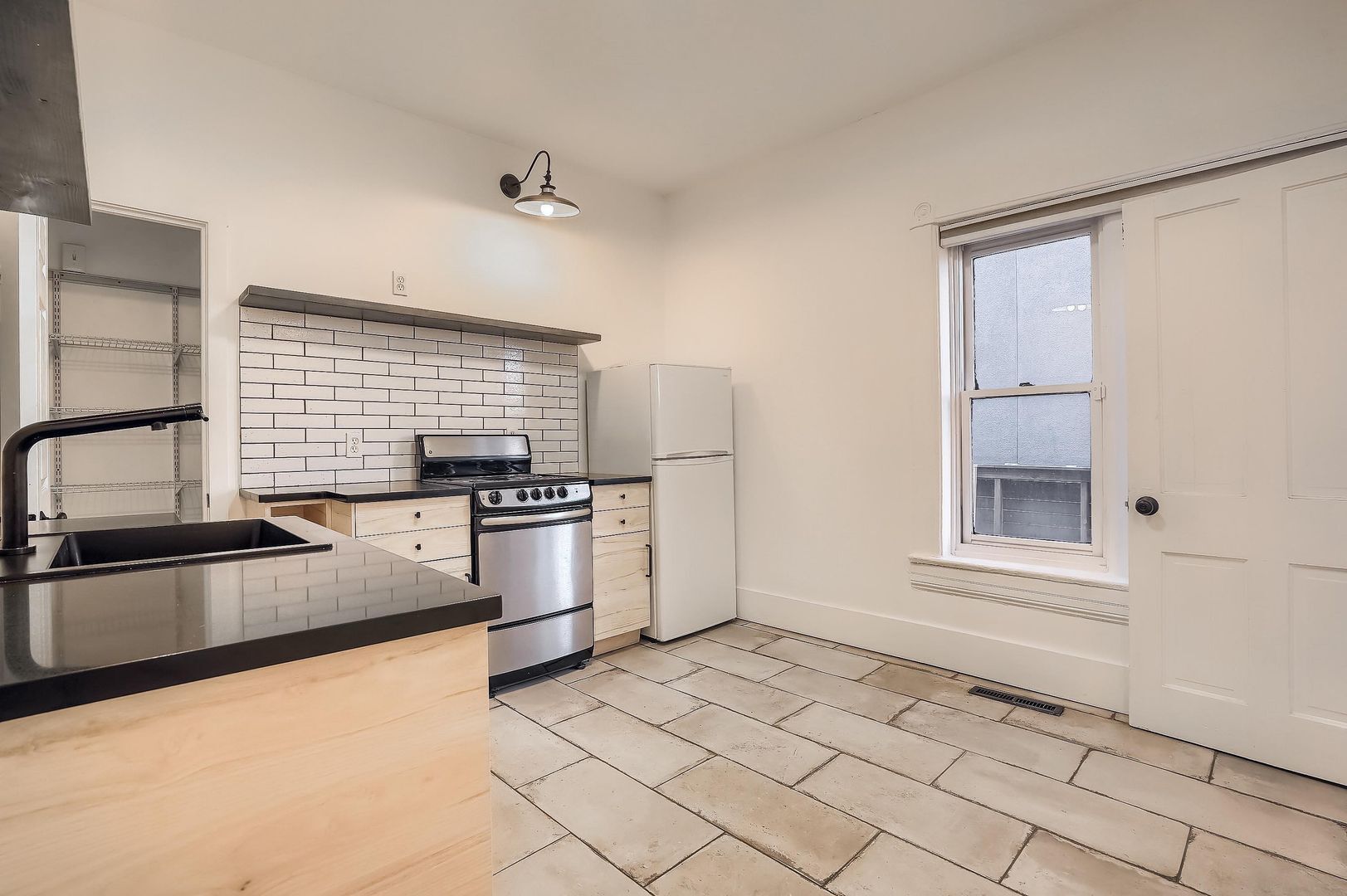 Building Photo - 2120 W 28th Ave
