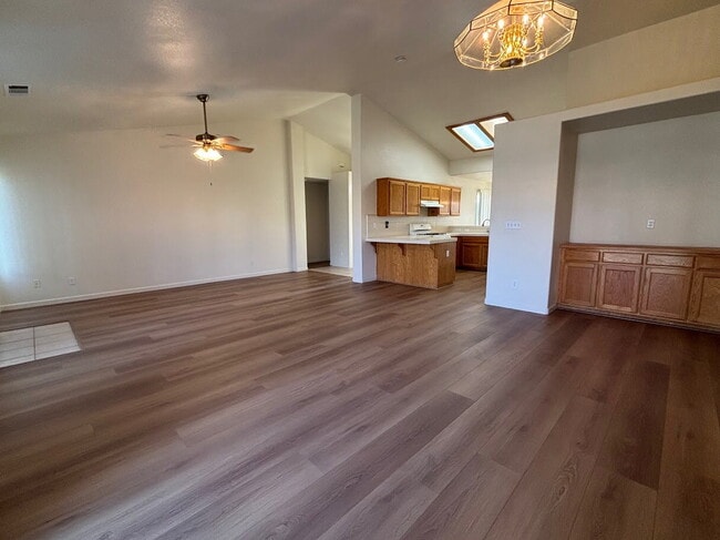 Building Photo - Open House Thursday, July 3rd 3:30-5. Come...