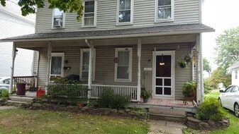 Building Photo - 86 W Union St