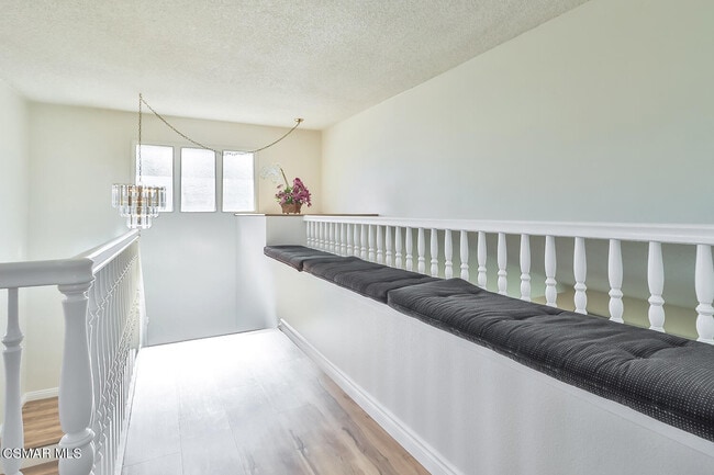 Building Photo - 4082 Avenida Verano