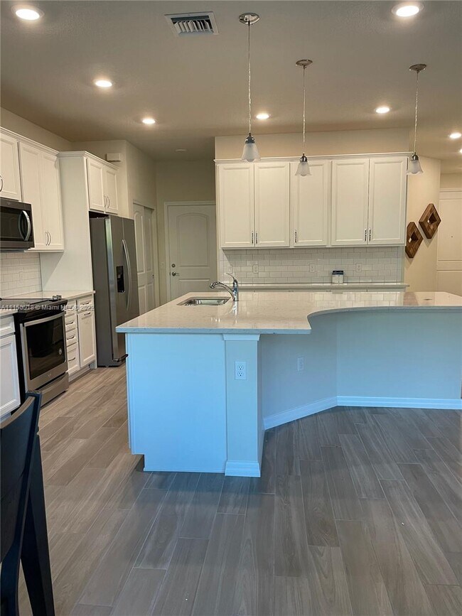 Building Photo - 8297 Catria Ln