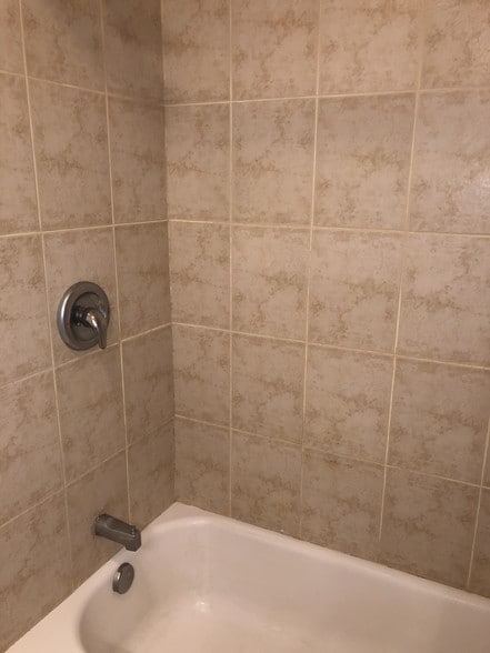 Building Photo - 272 Cleveland Ave