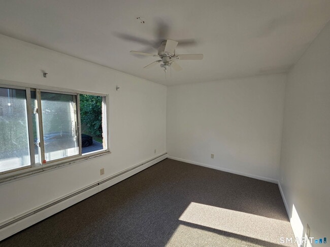 Building Photo - 36 Sigwin Dr