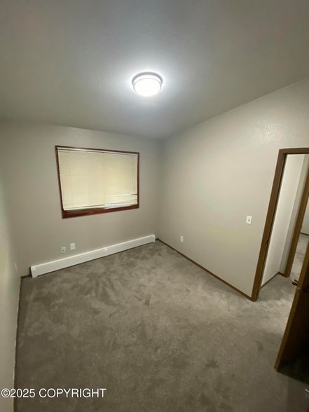 Building Photo - 11401 Heritage Ct