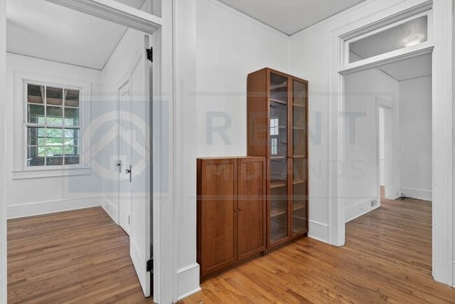 Building Photo - Find Your Home in Cayce