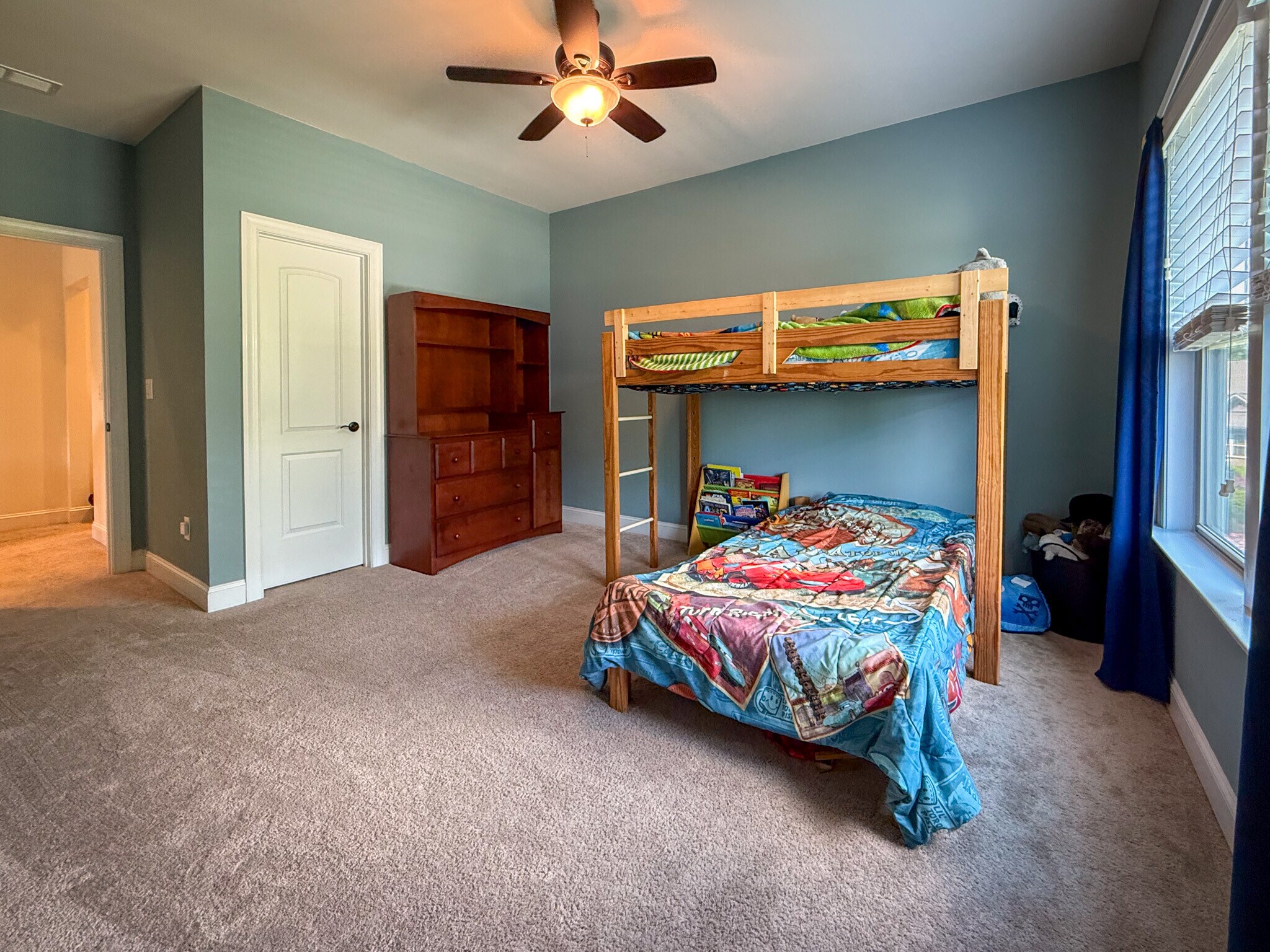 Building Photo - 4006 Tremont Dr