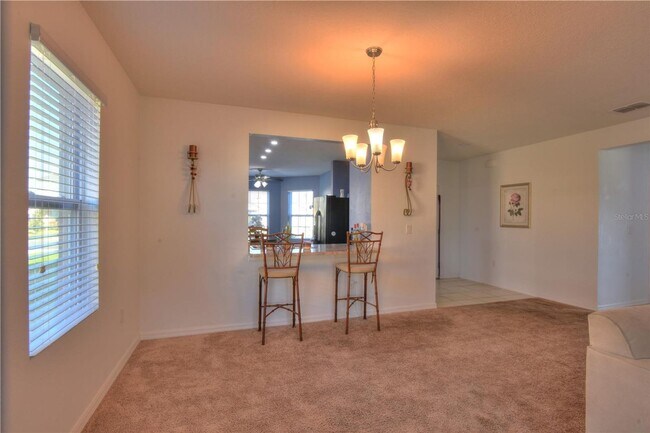 Building Photo - 3/2 Single Family Home located in a quiet ...