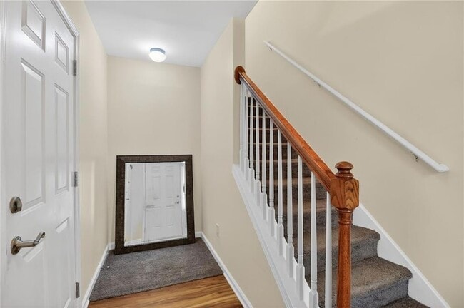 Building Photo - 2928 George Busbee Pkwy NW