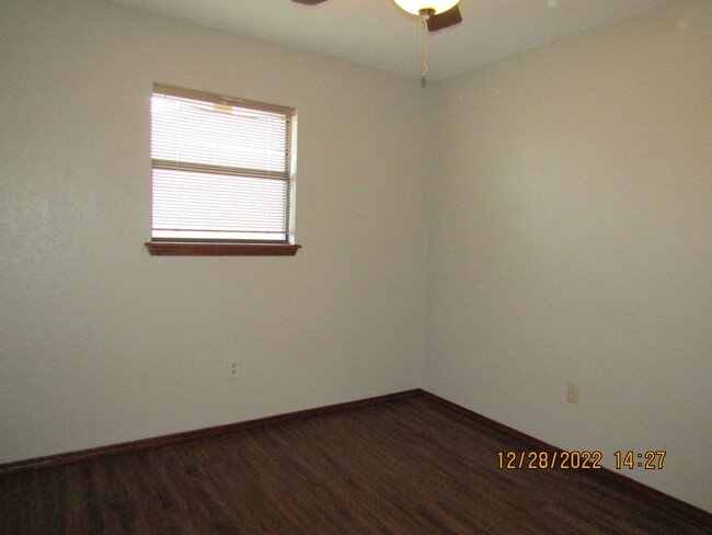 Building Photo - Pets Negotiable w/ Owner Approval!!