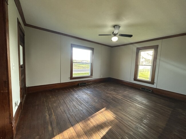 Building Photo - 6640 E Carson City Rd