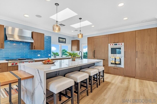 Building Photo - 7564 Navigator Cir