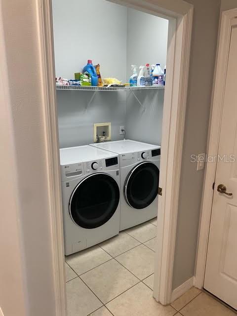 Building Photo - 11551 Via Lucerna Cir