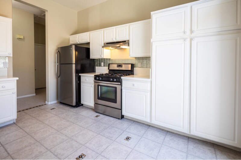 Building Photo - 22 Alyson Pond Cir