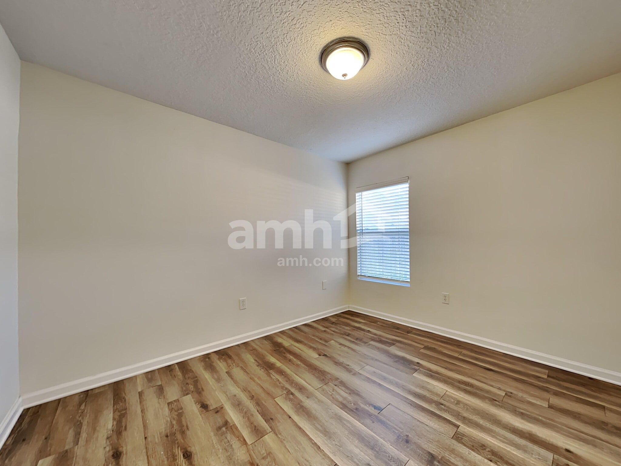 Building Photo - 201 Marisco Way