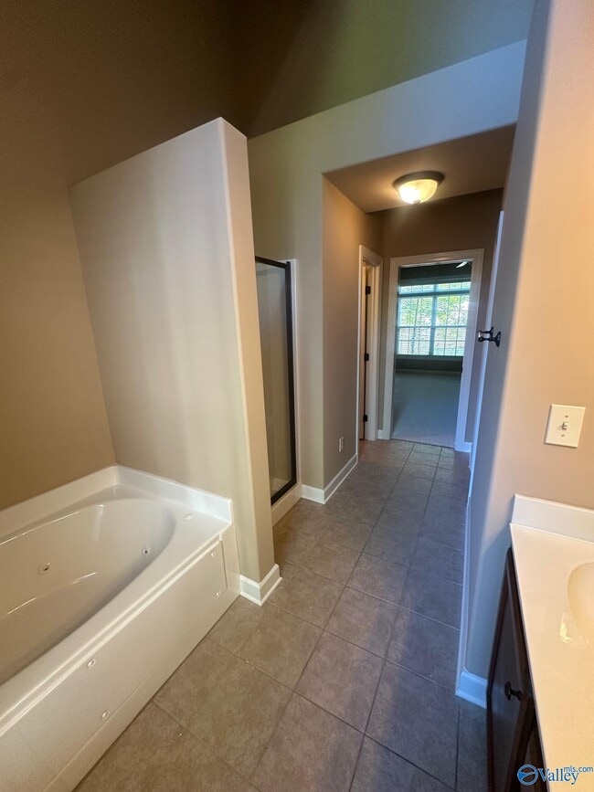 Building Photo - 1829 Rushing Wood Dr NW