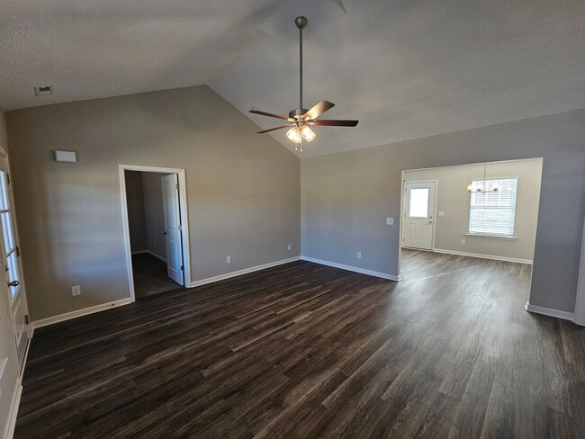 Building Photo - NEW BUILD 3 BEDROOM 2 BATHROOM HOME IN SCE...