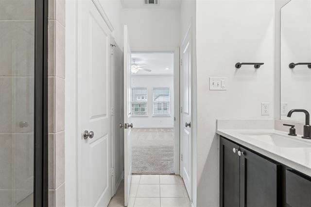 Building Photo - 2215 Adena Spgs Dr