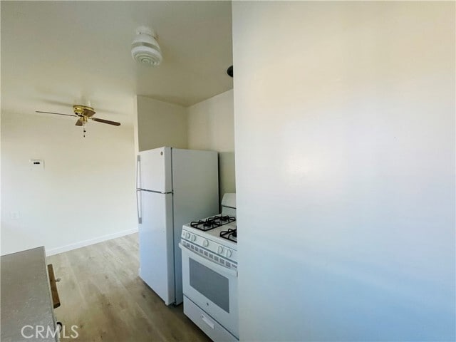 Building Photo - 731 S Almansor St