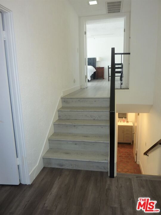 Building Photo - 13065 Mindanao Way