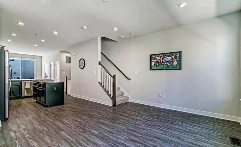 Building Photo - 2820 Arts Vista Blvd