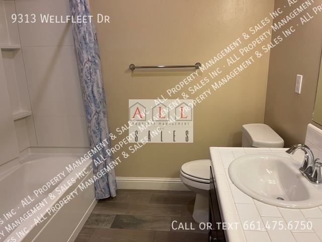 Building Photo - 9313 Wellfleet Dr