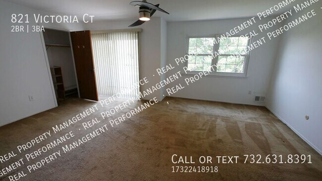 Building Photo - 821 Victoria Ct