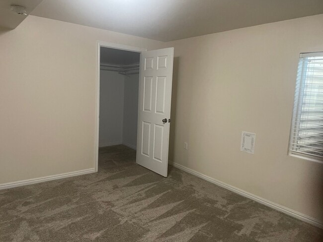 Building Photo - 4609 Goshute Dr