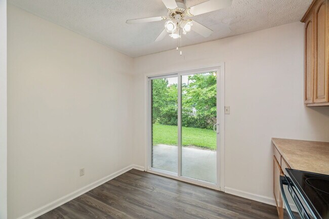 Building Photo - 4801 Cannon Ridge Dr