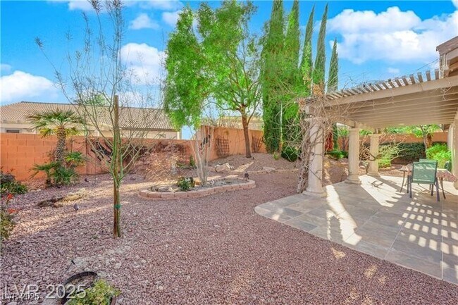 Building Photo - 10125 James Harbin Ave