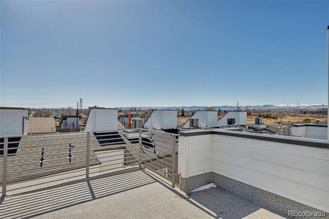 Building Photo - 1239 Tennyson St