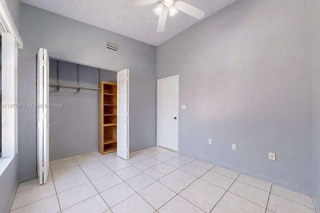 Building Photo - 7525 SW 153rd Pl