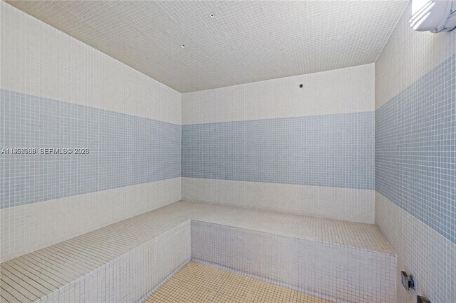 Building Photo - 234 NE 3rd St