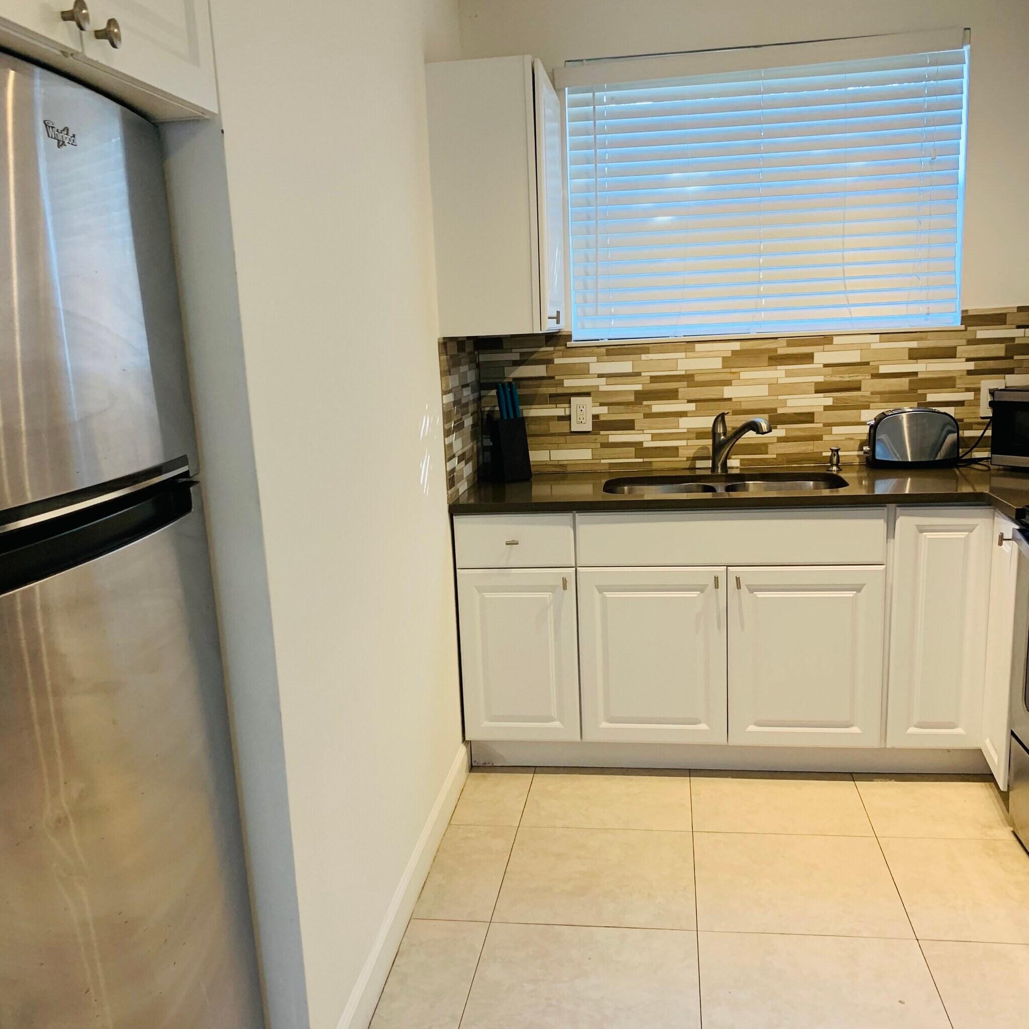 Building Photo - 239 NW 32nd St