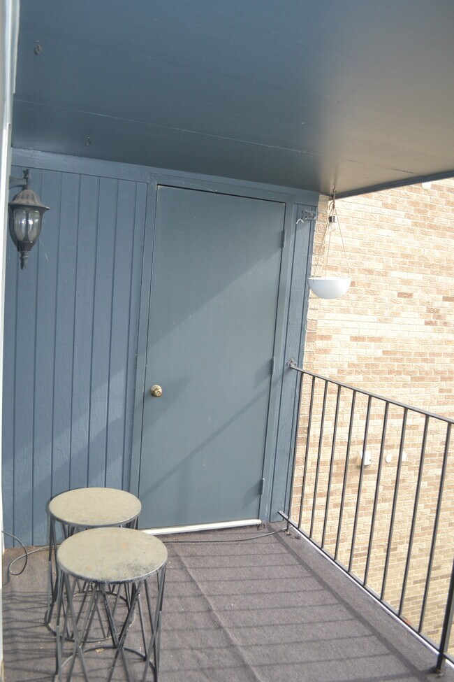 Building Photo - 2013 Ammer Ridge Ct