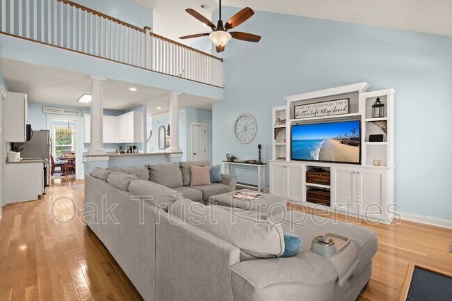 Building Photo - 127 Blackwater Dr