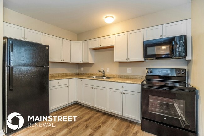 Building Photo - 2832 Azelda St