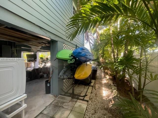 Building Photo - 27316 Cayman Ln