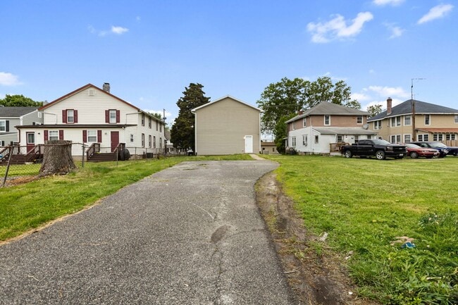 Building Photo - Elkton 2 story - Coming Soon
