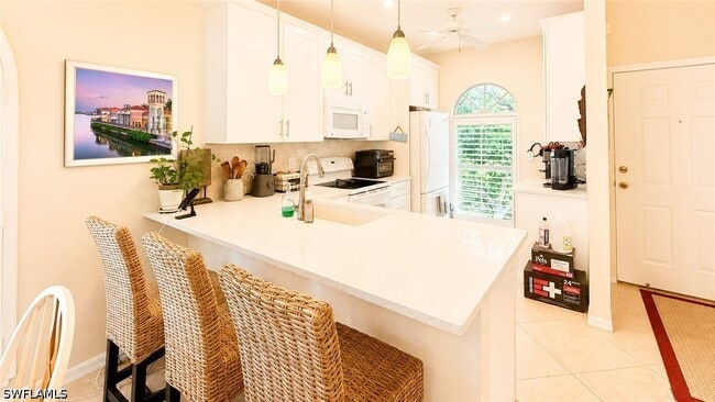 Building Photo - 8274 Twelve Oaks Cir