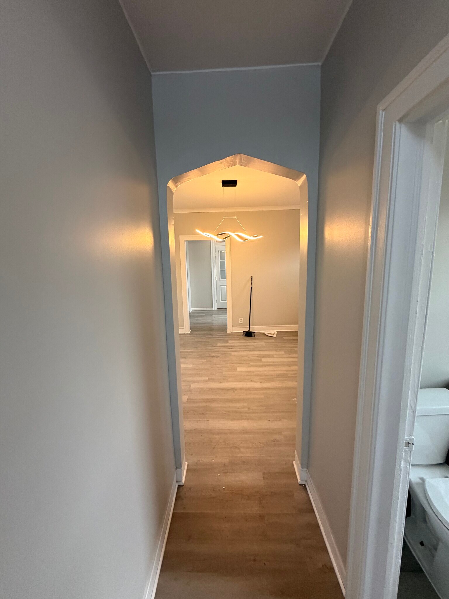 Building Photo - 8434 S Drexel Ave