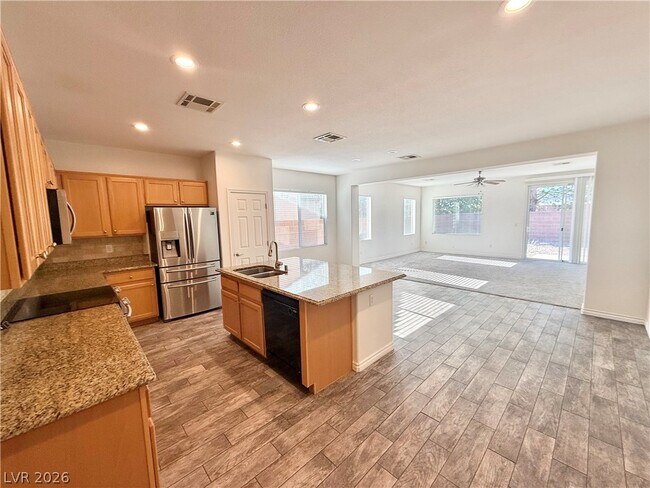 Building Photo - 5190 Lignum Ave