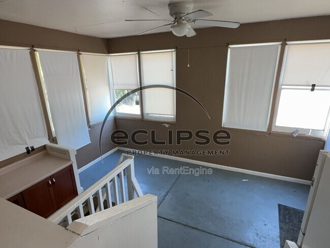 Building Photo - 1250 Orchard Ave