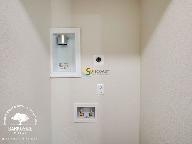 Building Photo - Welcome to Your New Home!