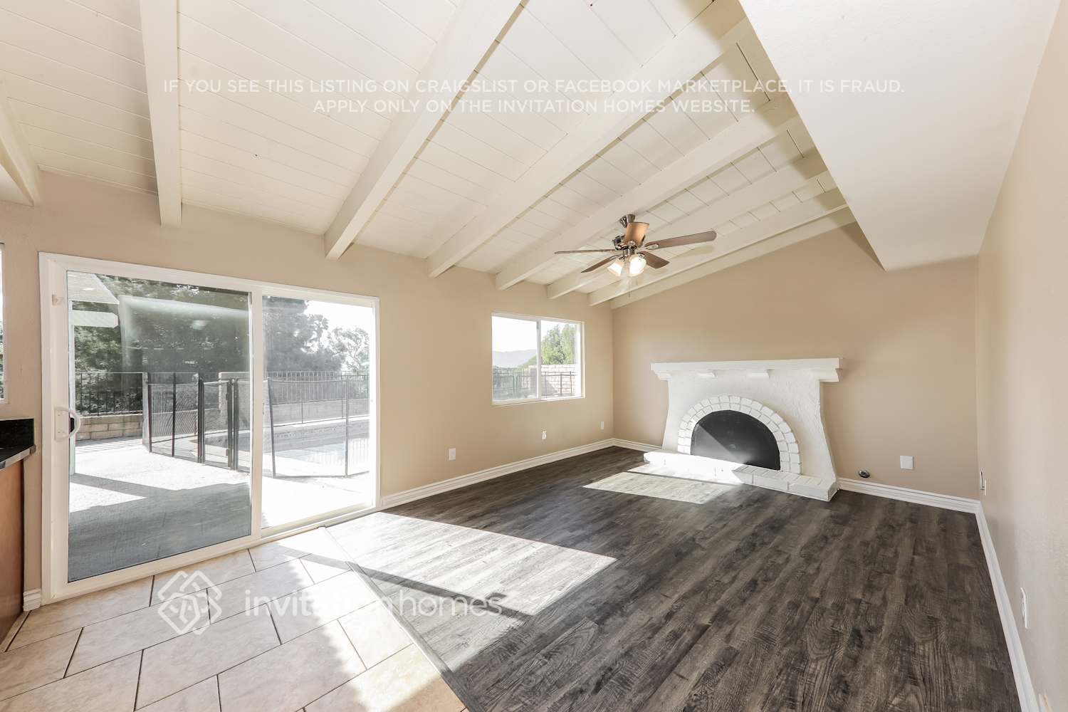 Building Photo - 1462 Hermosa Dr