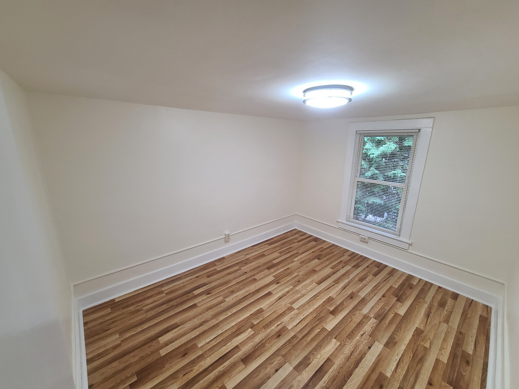 2nd Bedroom / Office - 298 Howe Ave