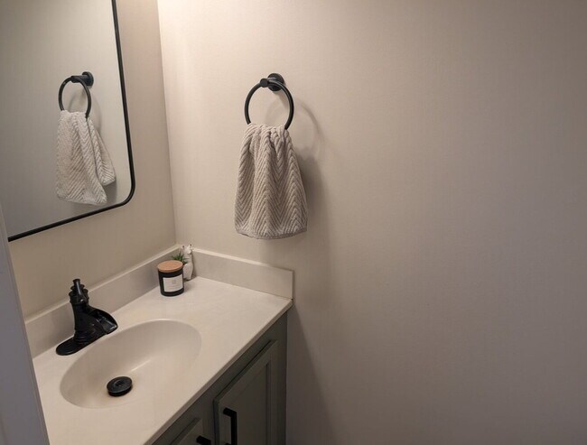 Building Photo - Leesburg Leisure