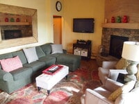 Building Photo - 2 Bedroom 2 bath, Hillside Whitefish Lake Condo